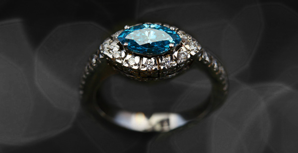  ring with topaz